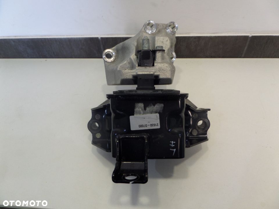 HYUNDAI TUCSON GDI 15-18 LAPA PODUSZKA SILNIKA SKRZYNI 21830 D7000 - 1