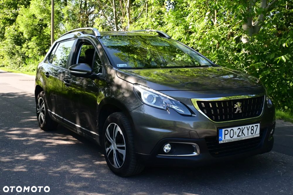 Peugeot 2008 1.2 Pure Tech Active S&S EAT6 - 1