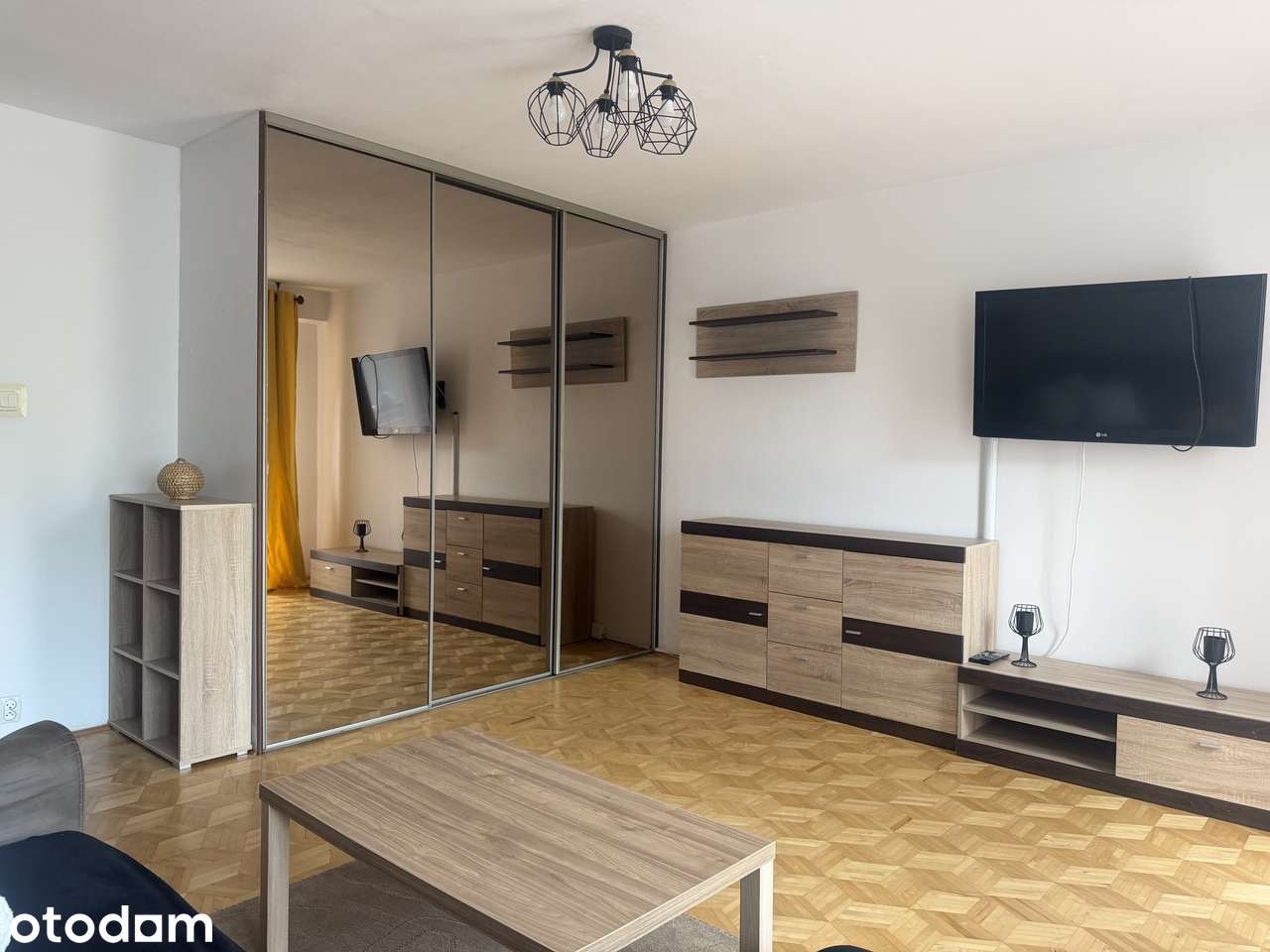 Mieszkanie 3 pokoje z balkonem w Jarotach, Olsztyn