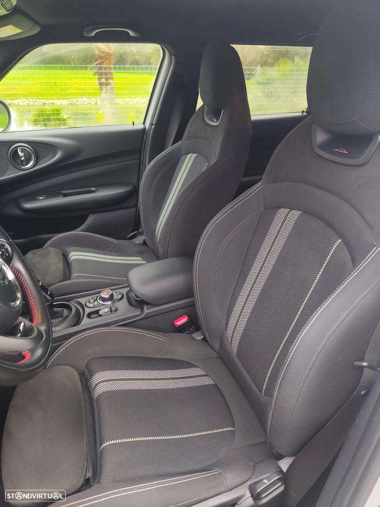 MINI Clubman Cooper D Sport Edition Auto - 12