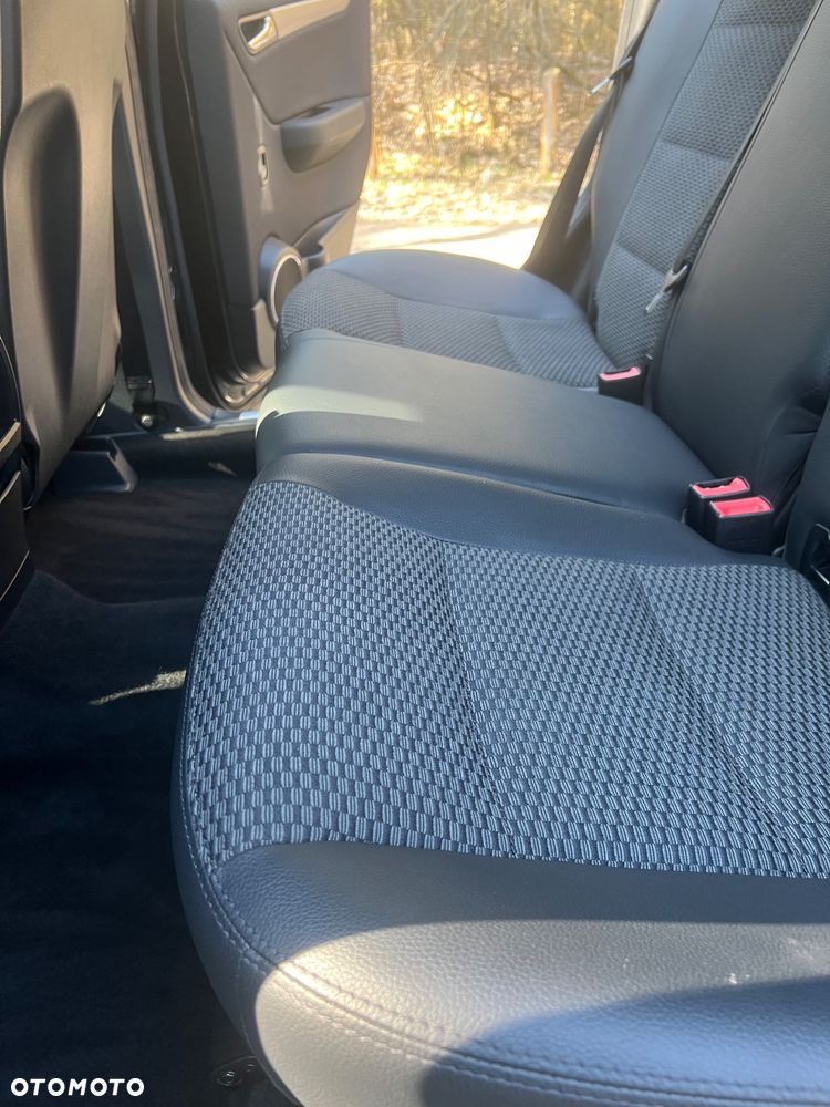 Mercedes-Benz Klasa A 180 BlueEFFICIENCY Avantgarde - 37