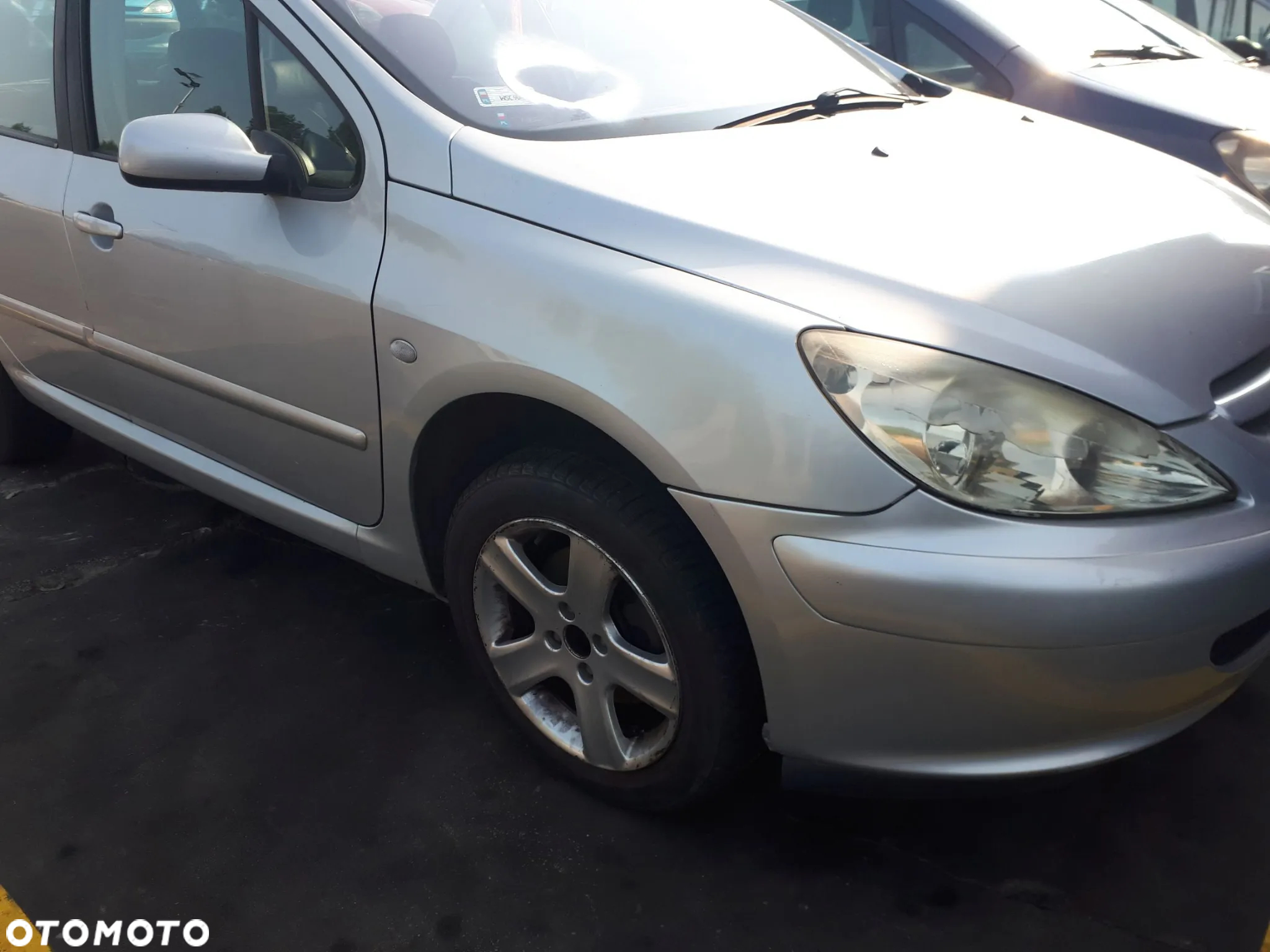 PEUGEOT 307 01-05 1.6 16V NFU LAMPKA PODSUFITKI OŚWIETLENIE KABINY - 7