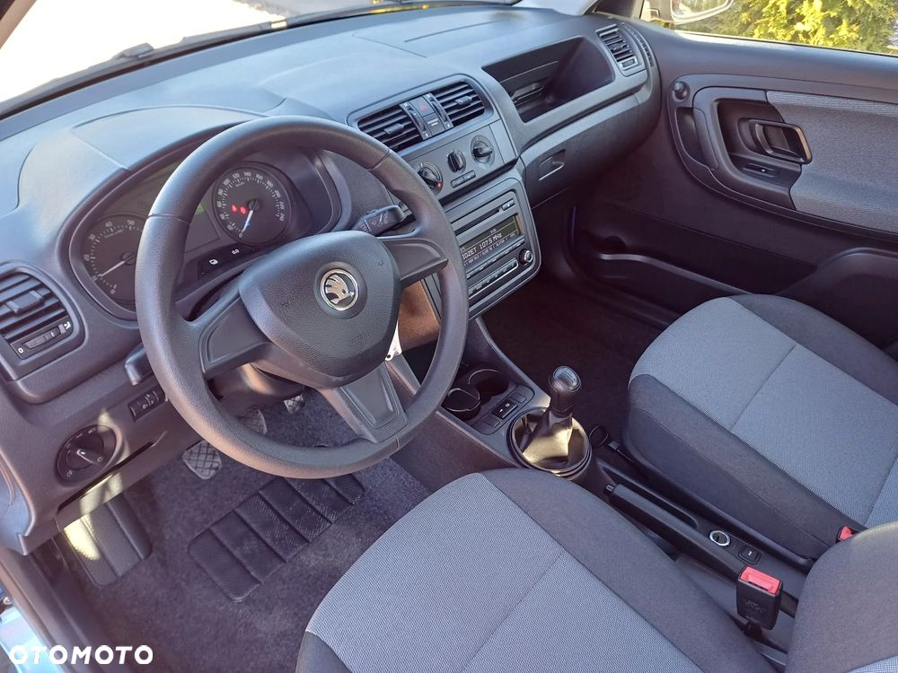 Skoda Fabia 1.2 HTP Active - 4