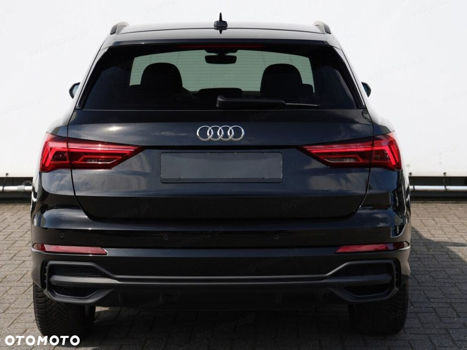 Audi Q3 - 4