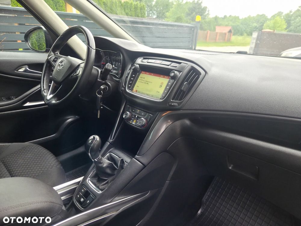 Opel Zafira 1.4 T Cosmo EcoFLEX S&S EU6 - 15