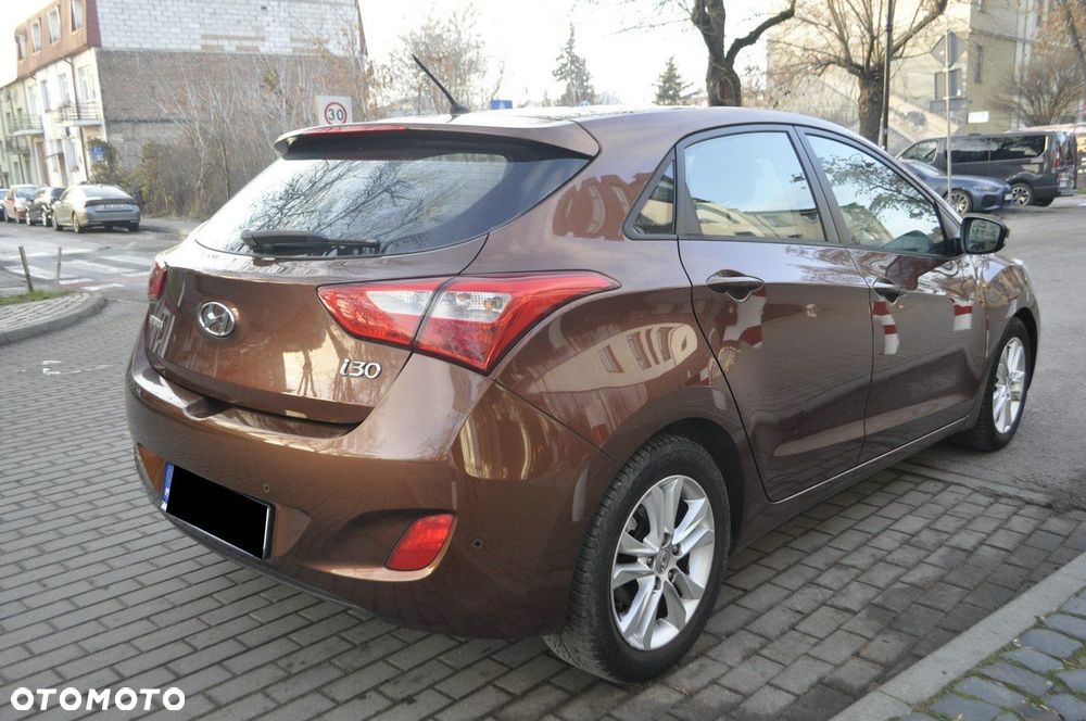Hyundai i30 1.4 Premium - 4