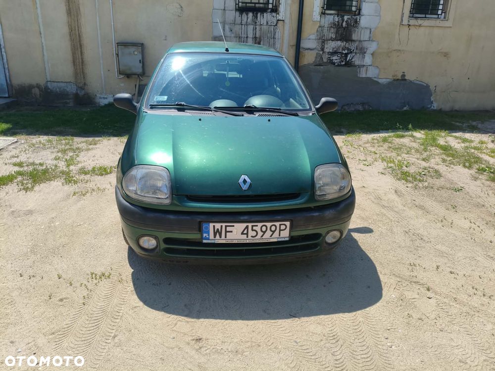 Renault Clio 1.4 RT - 1