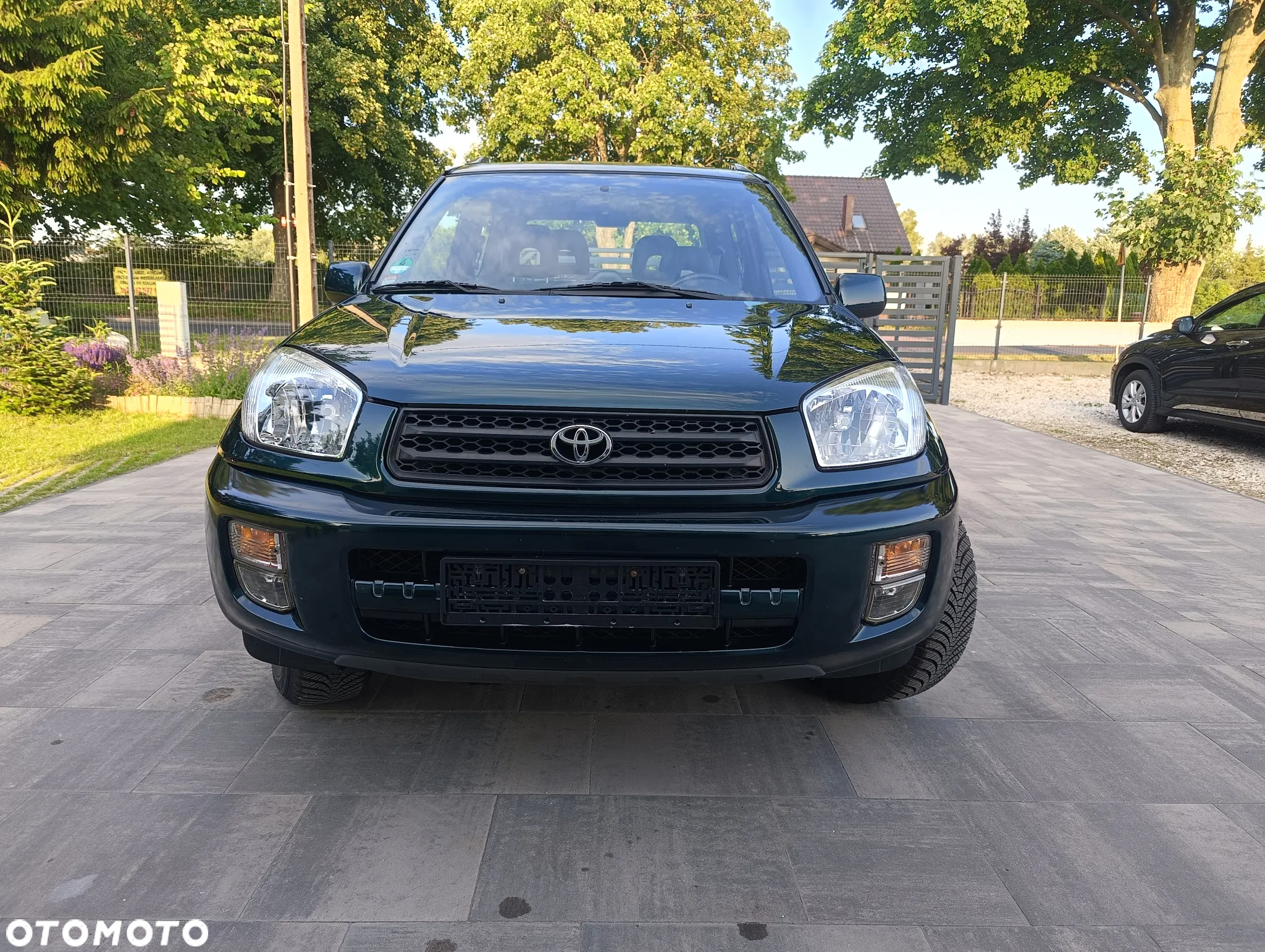 Toyota RAV4 1.8 VVT-i 4x2 - 2