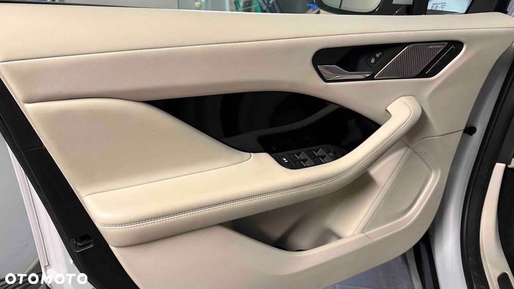 Jaguar I-Pace EV400 AWD R-DYNAMIC SE - 6