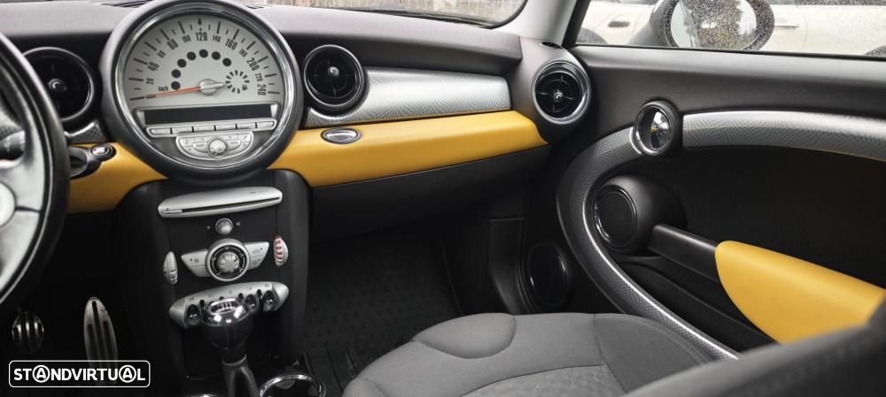 MINI 3 Portas Cooper S - 18