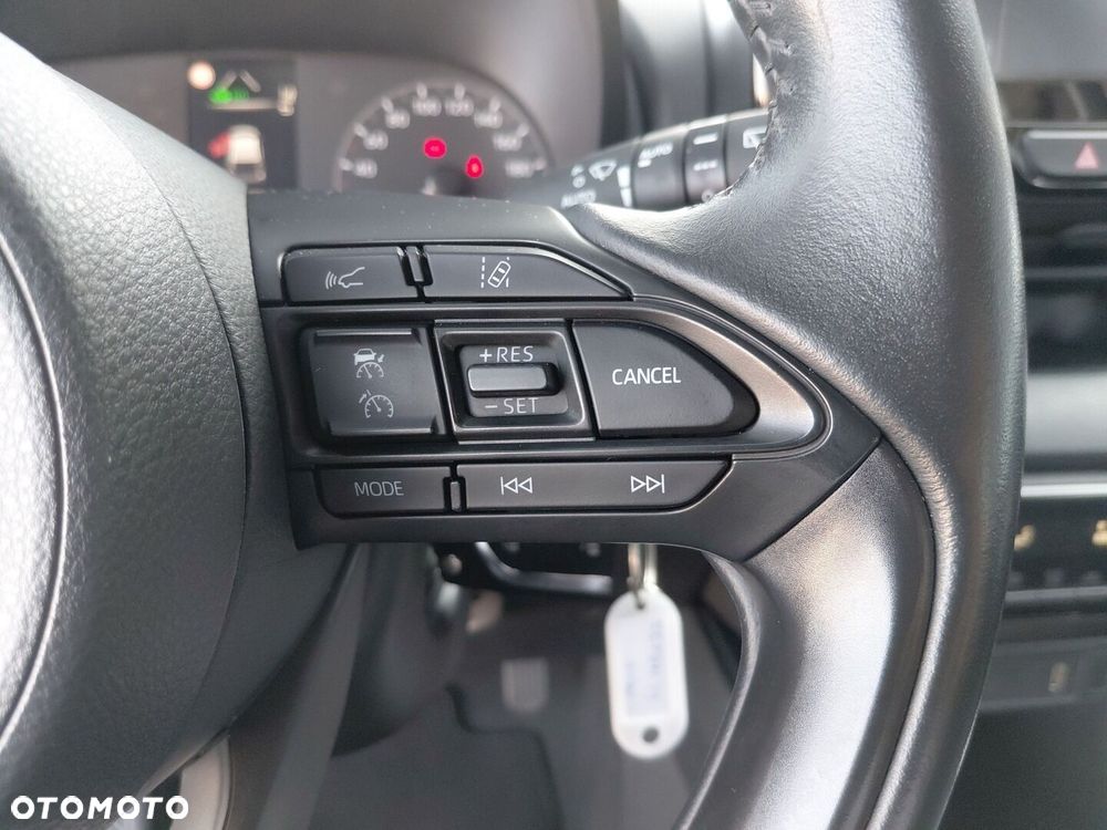 Toyota Yaris Hybrid 1.5 Comfort - 23
