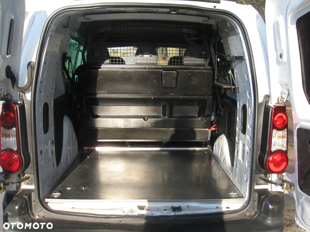 Peugeot Partner - 14