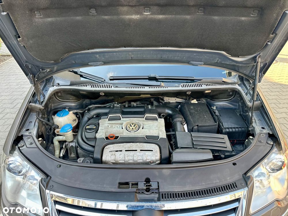 Volkswagen Touran 1.4 TSI DSG Highline - 25