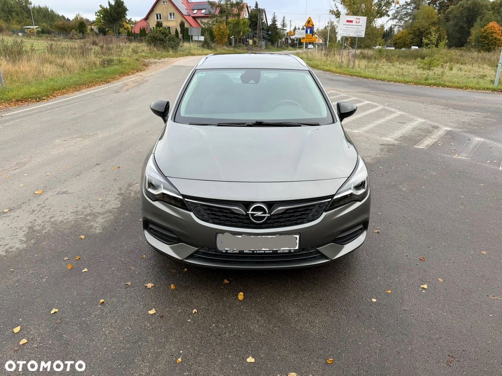 Opel Astra 2021 photo 2