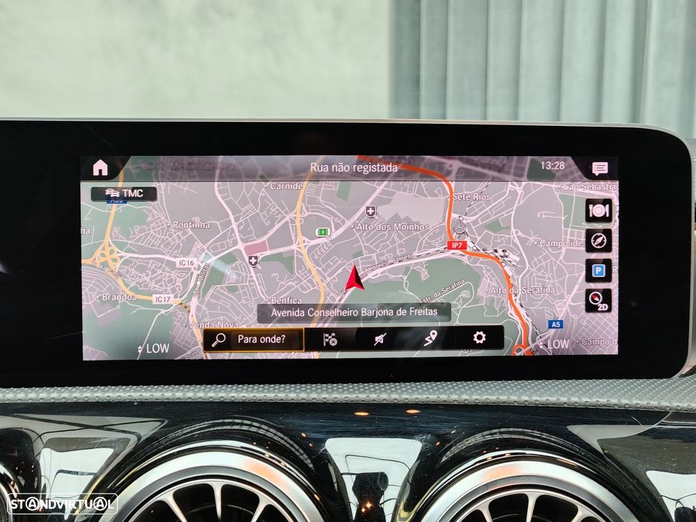 Mercedes-Benz A 35 AMG 4Matic - 14