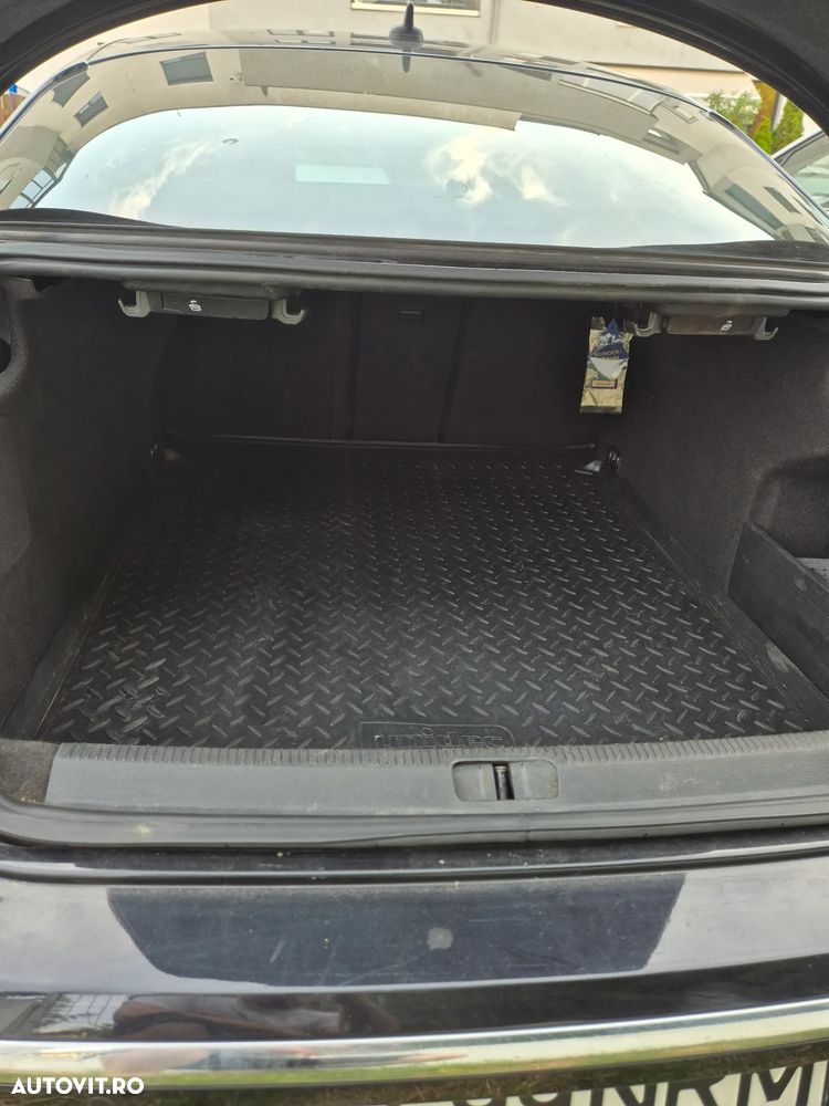 Volkswagen Passat CC 2.0 TDI BMT DSG - 15