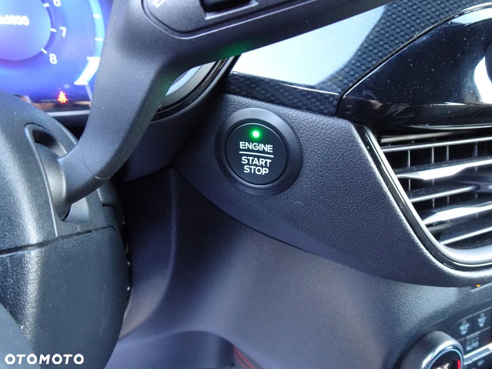 Ford Kuga 1.5 EcoBoost FWD ST-Line - 37