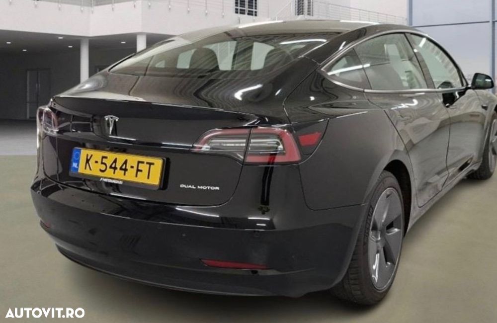 Tesla Model 3 Langstreckenbatterie Allradantrieb Dual Motor - 10