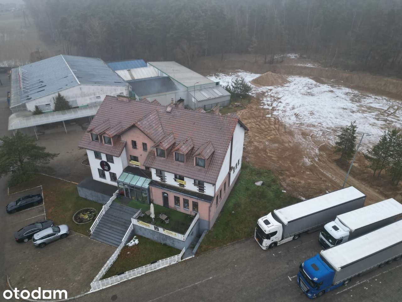 Hotel - Pełny obrazek: 3/12