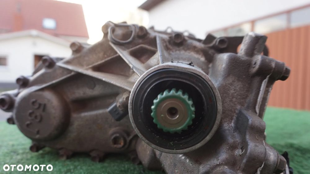 Suzuki Grand Vitara XL7 LIFT 2.7 V6 reduktor skrzyni biegow 53J - 6