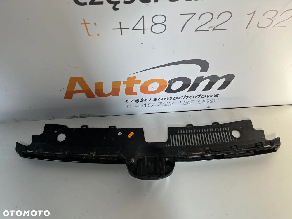 Atrapa VW GOLF VIII  5H0853651N - 4