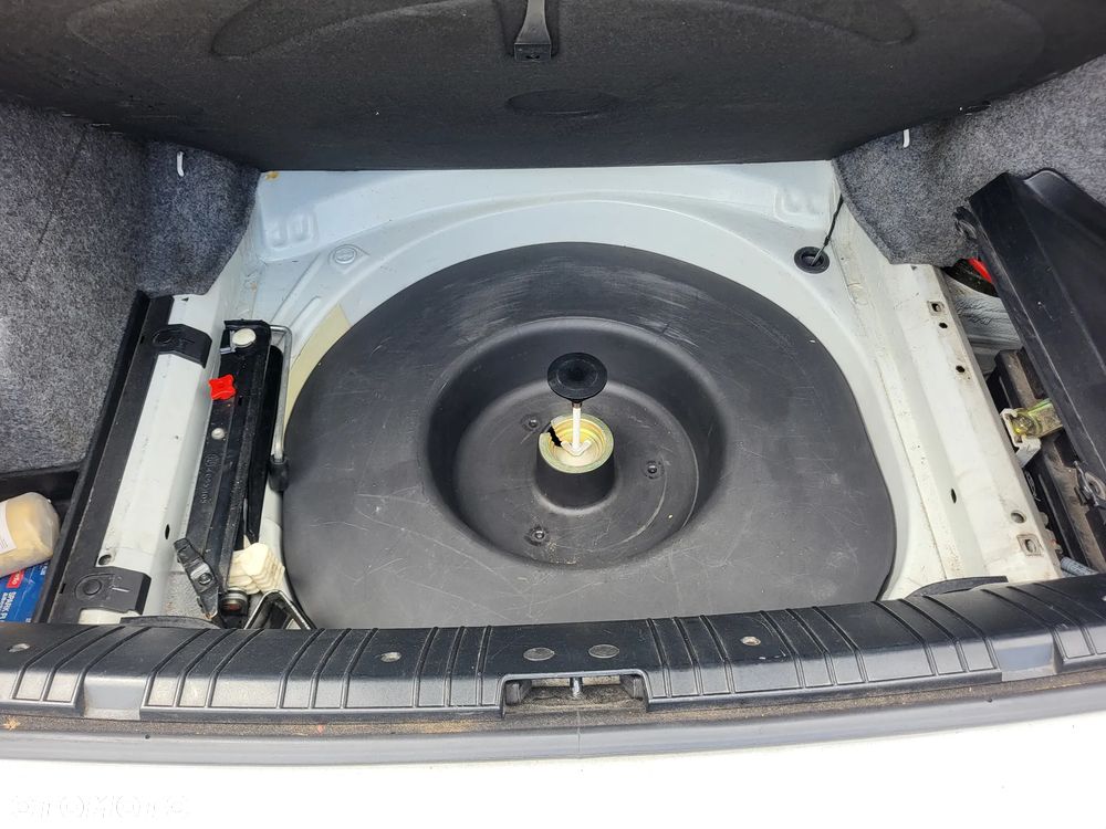 BMW Seria 3 - 17