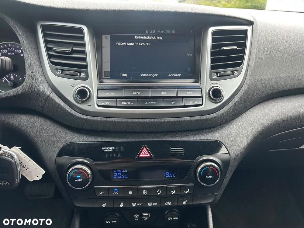 Hyundai Tucson blue 1.7 CRDi 2WD DCT Premium - 12
