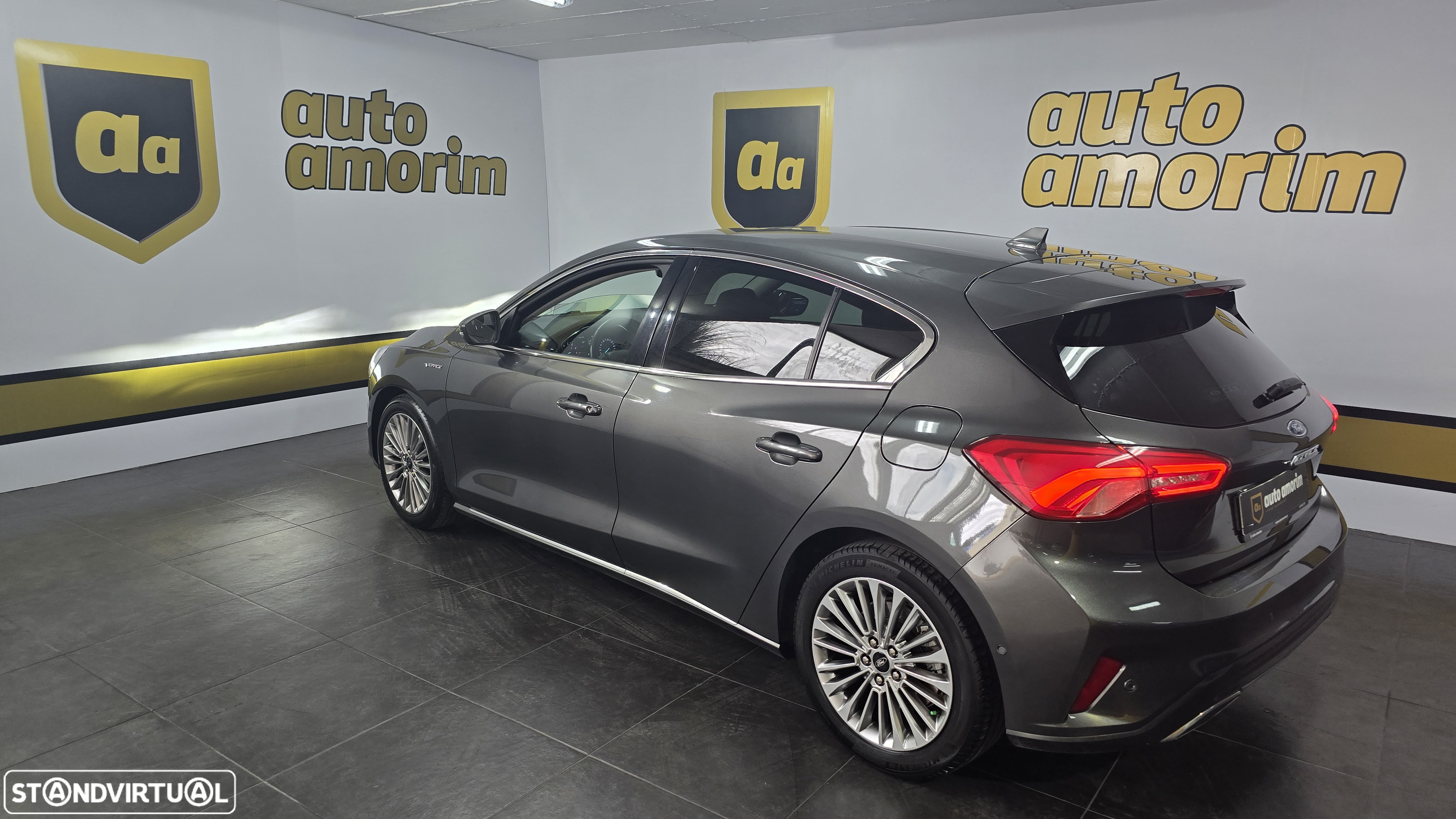 Ford Focus 1.5 EcoBoost Vignale - 11