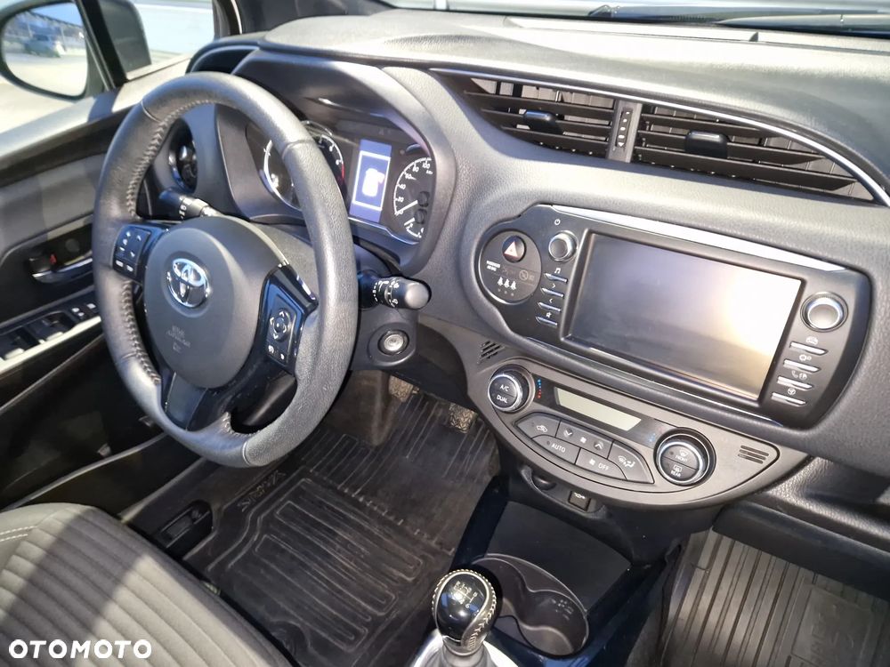 Toyota Yaris 1.5 Selection - 27