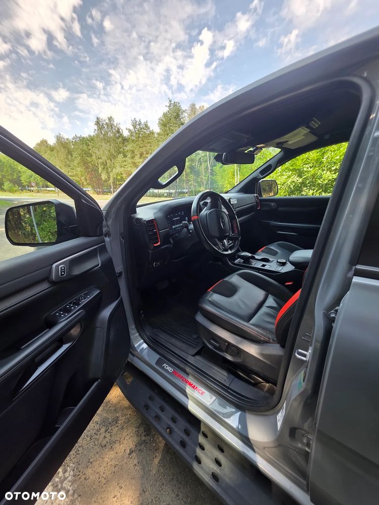 Ford Ranger Raptor - 24
