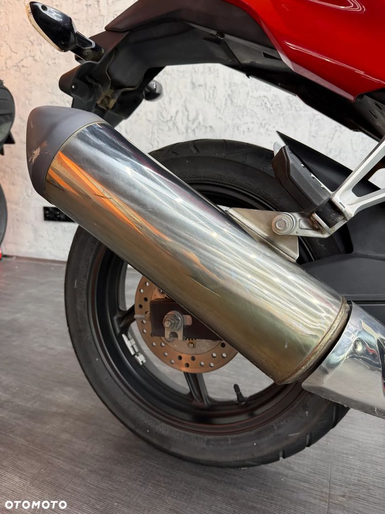 Honda CBR - 12