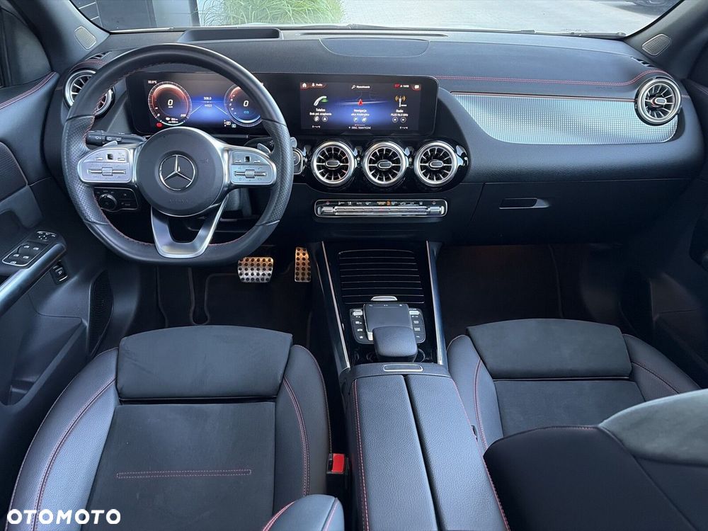 Mercedes-Benz EQA - 12