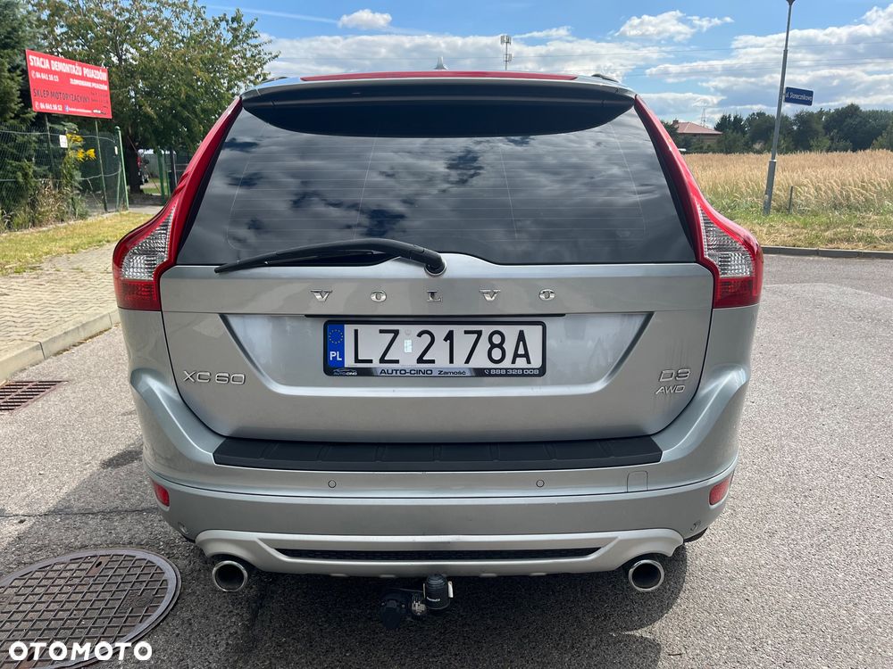 Volvo XC 60 D3 AWD R Design - 9