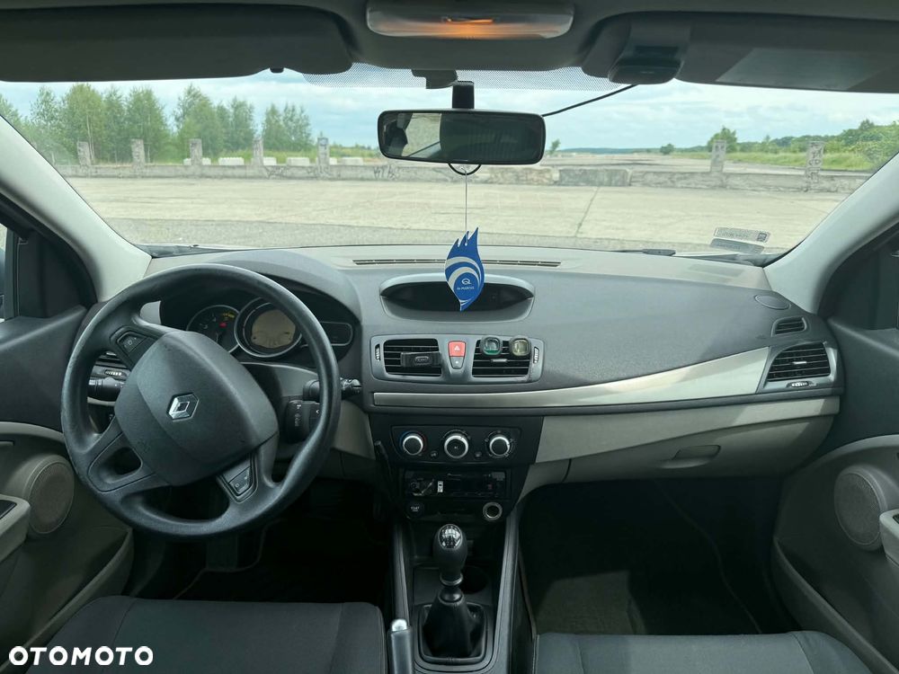Renault Megane 1.5 dCi Authentique - 14