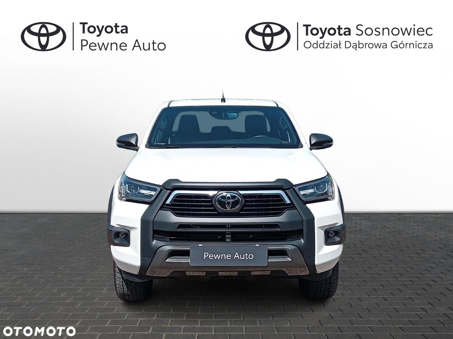 Toyota Hilux - 10