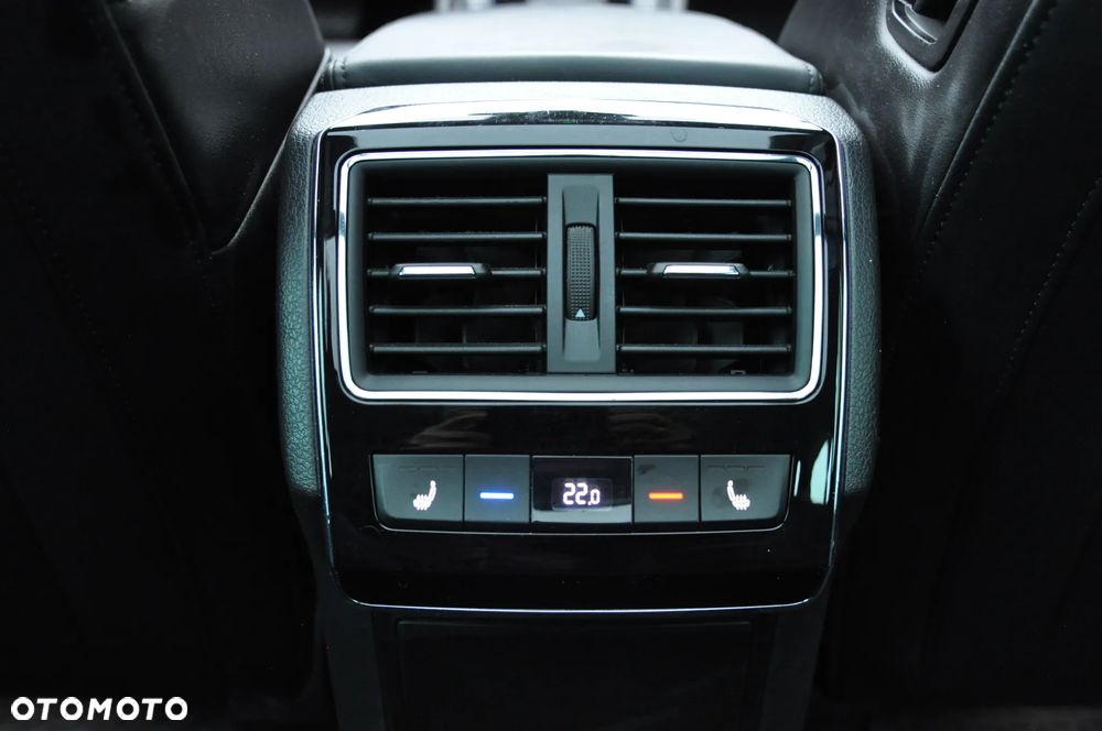 Skoda Superb 2.0 TDI 4x4 DSG Style - 19