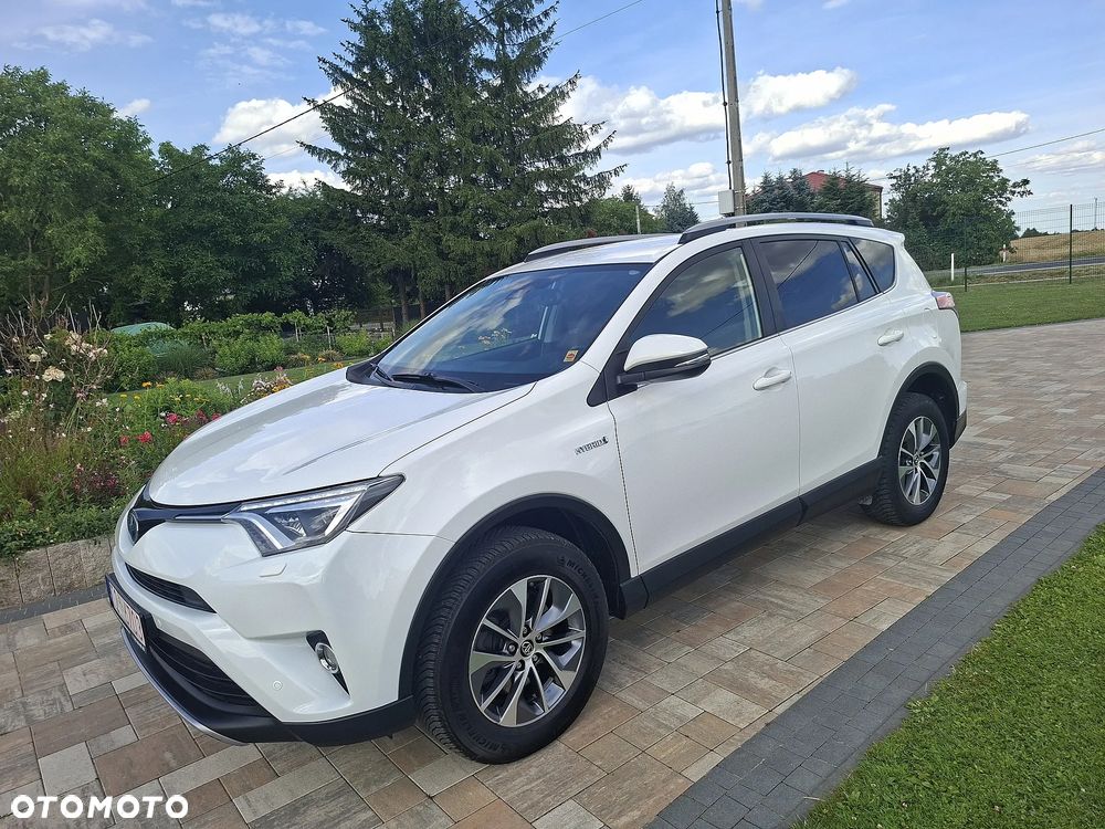Toyota RAV4 - 4