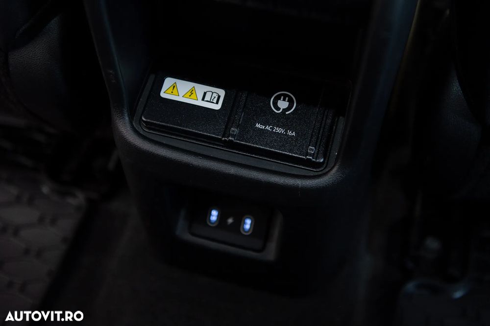Hyundai KONA BEV 204 CP 64.8 kWh Luxury - 36