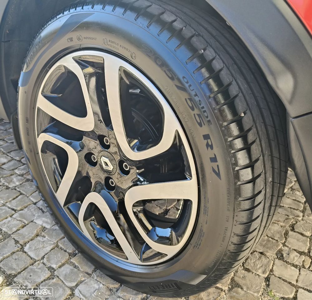 Renault Captur 0.9 TCE Helly Hansen - 5