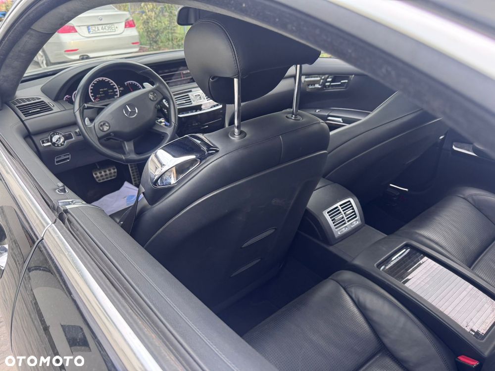 Mercedes-Benz CL 63 AMG - 28