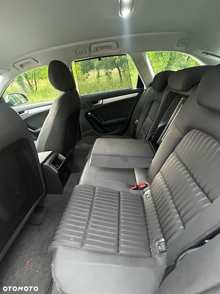Audi A4 Avant 2.0 TDI Quattro - 33