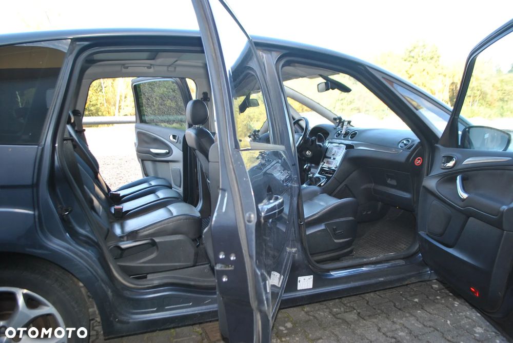Ford S-Max - 7
