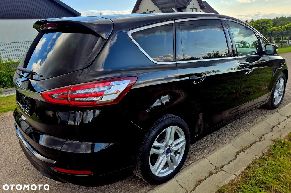 Ford S-Max - 8