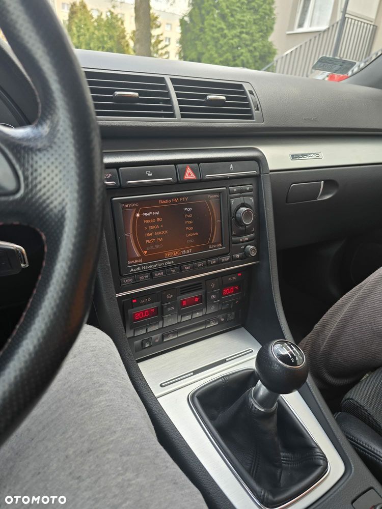 Audi A4 Avant - 7