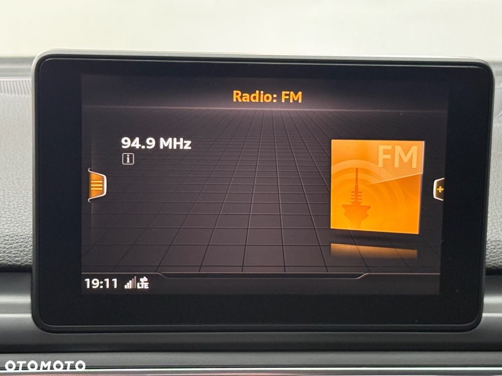 Audi A4 Avant 2.0 TDI ultra sport - 26