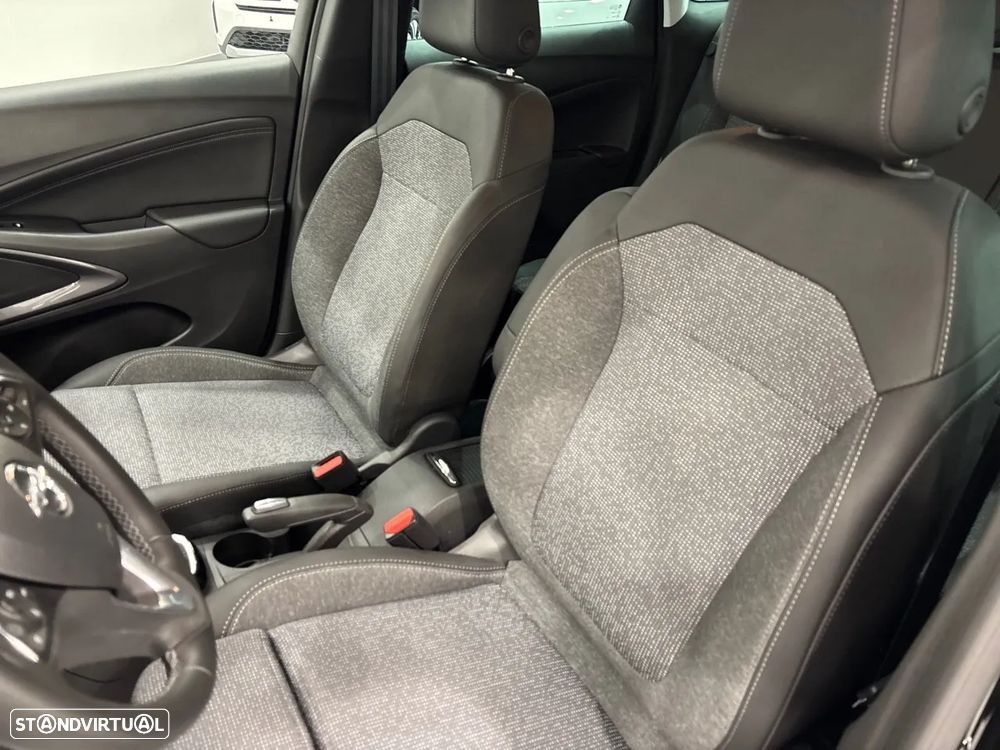Opel Crossland X - 9