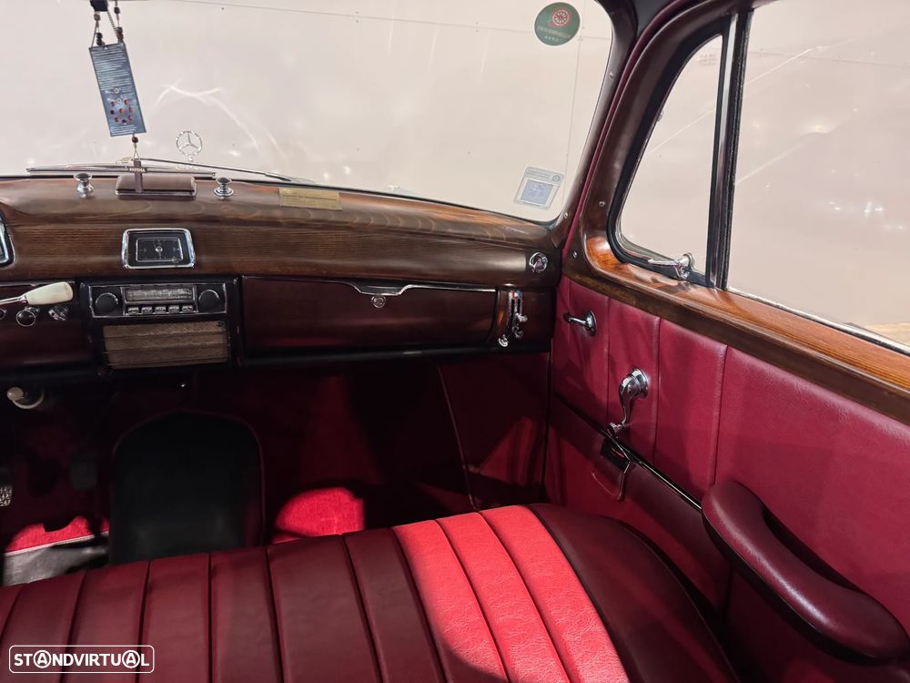 Mercedes-Benz MB180 - 43