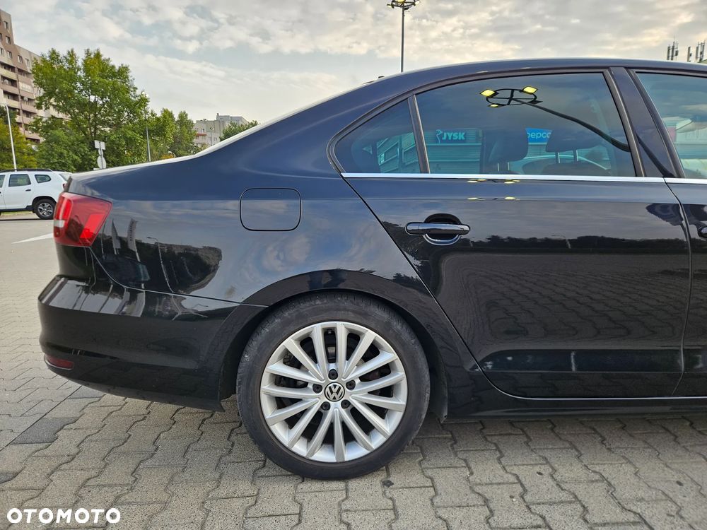 Volkswagen Jetta 1.4 TSI BMT Highline - 13
