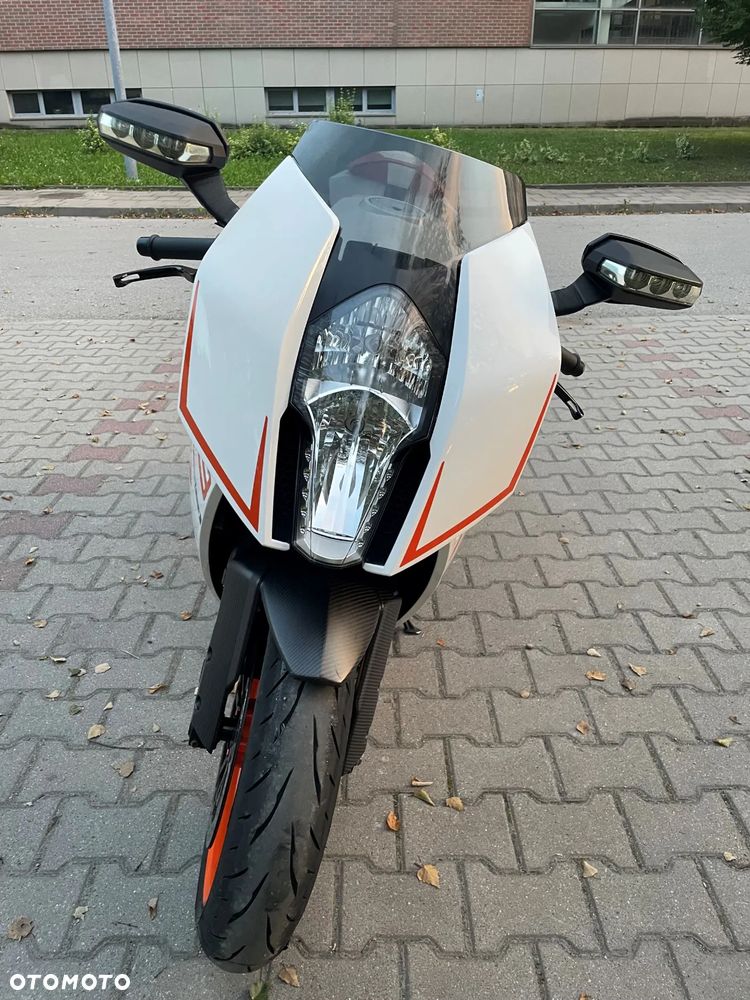 KTM RC 8 - 8