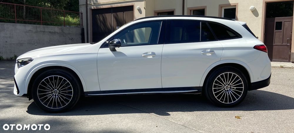 Mercedes-Benz GLC 220 d 4Matic 9G-TRONIC Edition AMG Line - 3